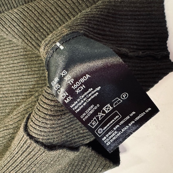 Ribbed Sweater Button-Trim Cotton-Blend Knit Long Sleeve Top Hunter green SZ XS - Picture 12 of 16